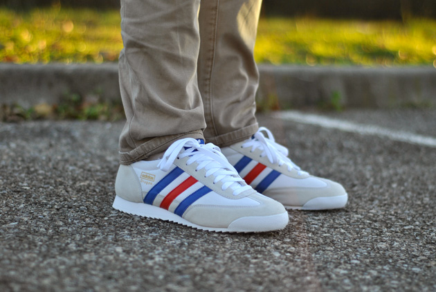 Adidas dragon blanc et bleu new arrivals