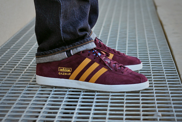 Adidas gazelle 2025 bordeaux et or