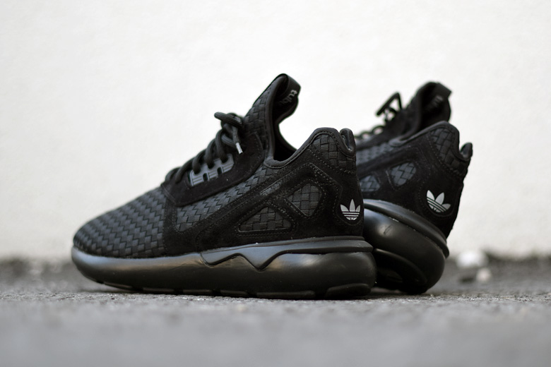 Adidas tubular shop runner noir