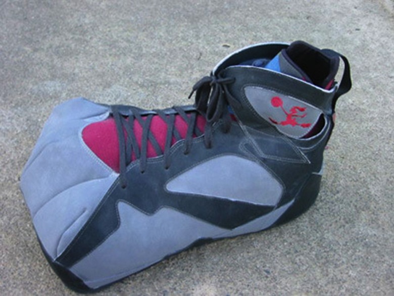 Jordan 7 looney on sale tunes