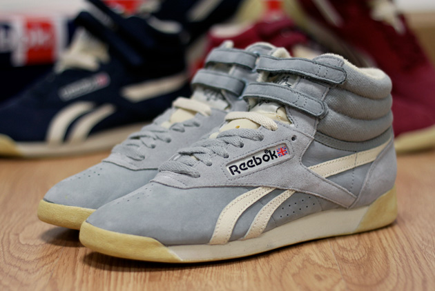 reebok freestyle gris