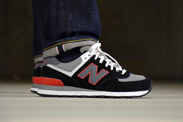 New Balance 574SBS Noir Rouge Sneakers.fr