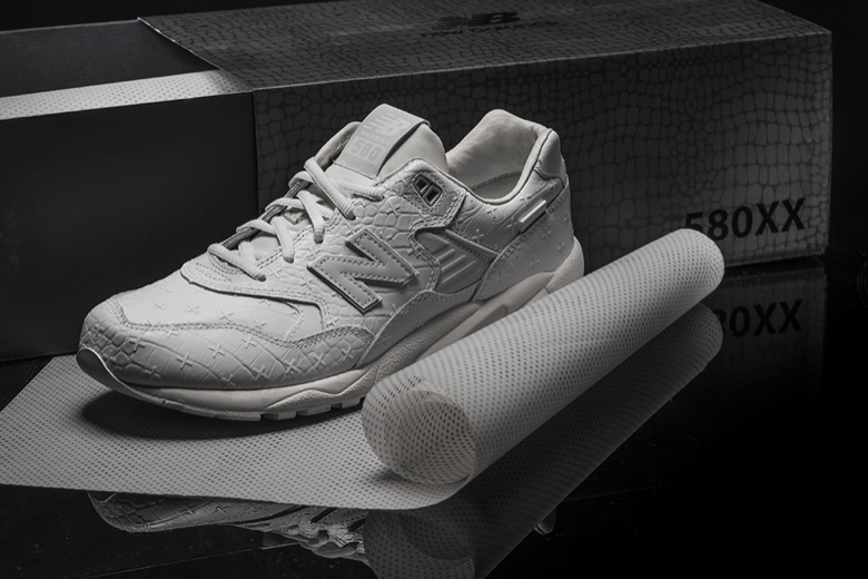 new balance 580 blanche Cinosural International School