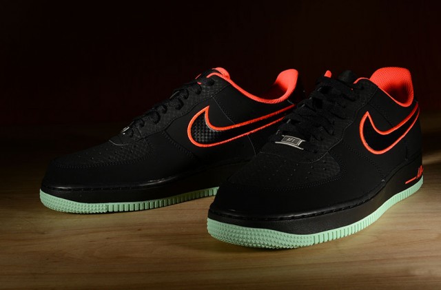 Nike Air Force 1 Yeezy Sneakers