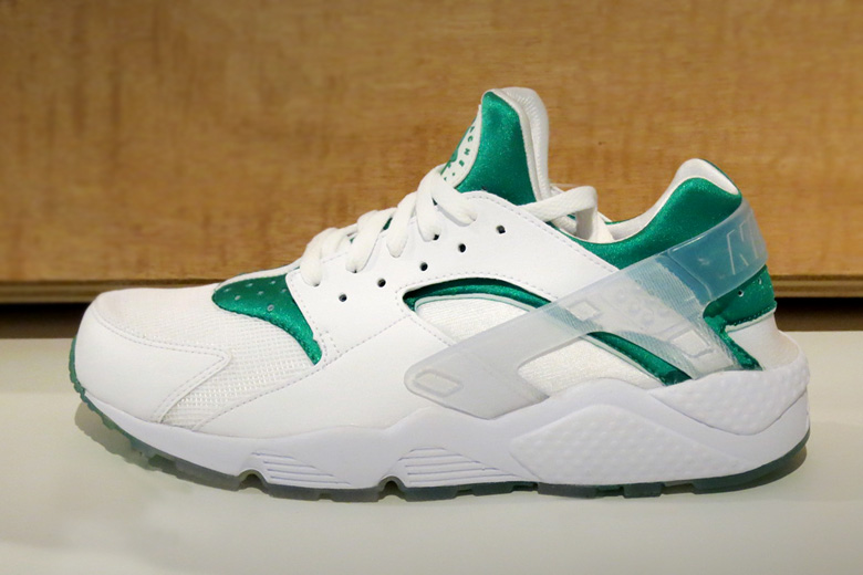 Nike Air Huarache City Series Sneakers