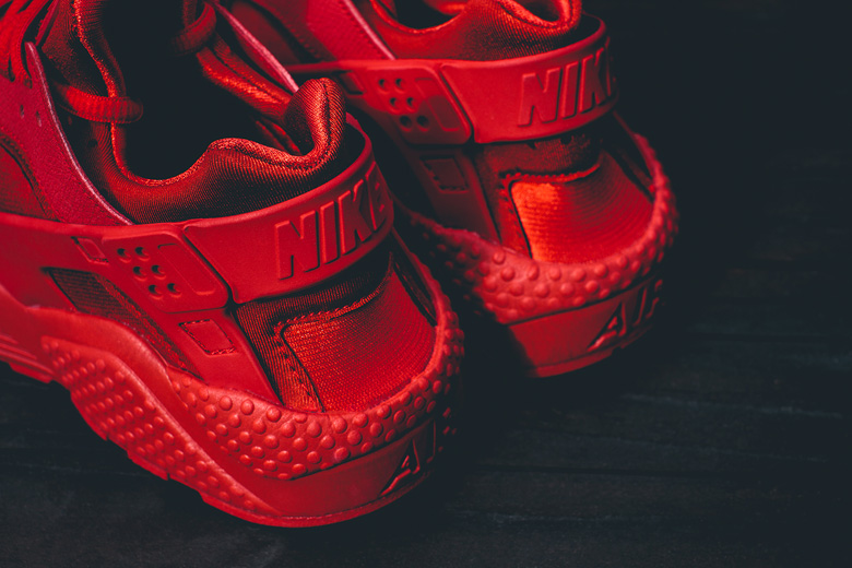 Air huarache outlet red october