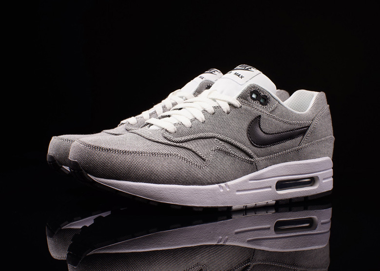 Nike Air Max 1 Picnic Sneakers