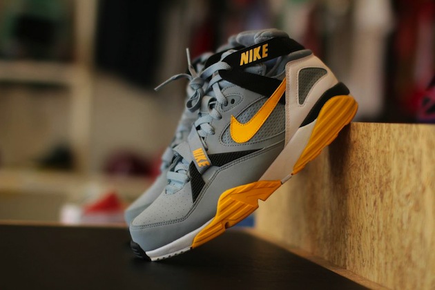 Nike air trainer max 91 grey stone medium yellow best sale