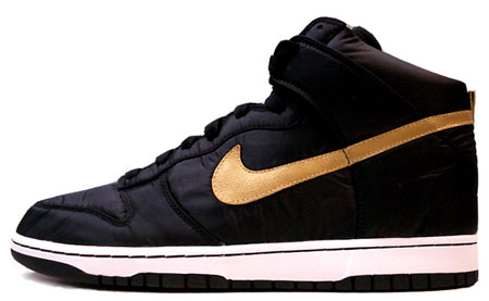 Nike dunk black gold