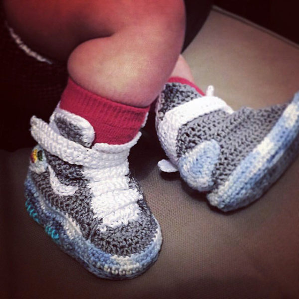 Nike Air Mag en crochet pour bébé Sneakers.fr