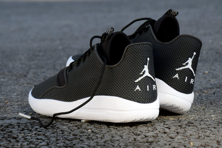 jordan eclipse black and white