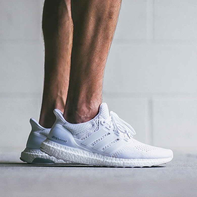 adidas-ultra-boost-triple-white-1