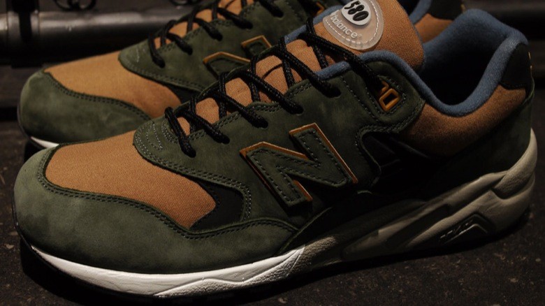 new balance 580 mita 20th anniversary-3