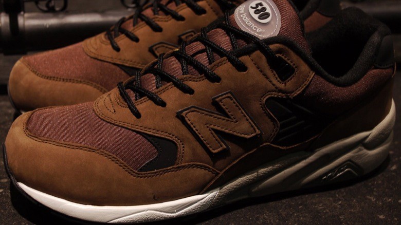 new balance 580 mita 20th anniversary-8