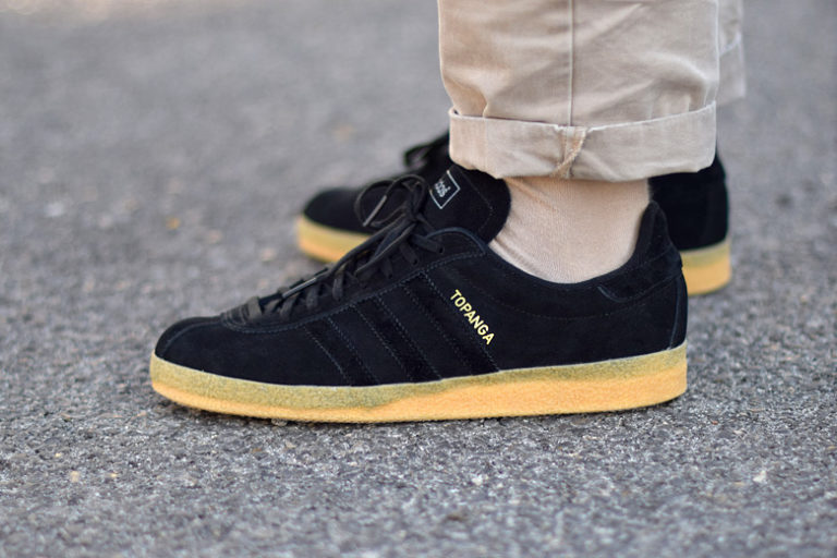 adidas topanga all black