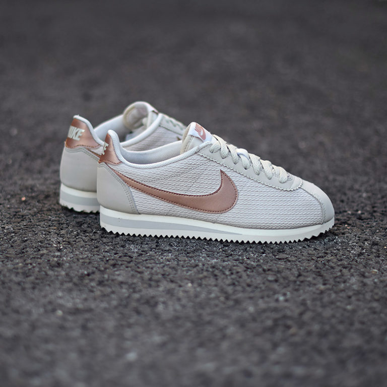 cortez nike beige