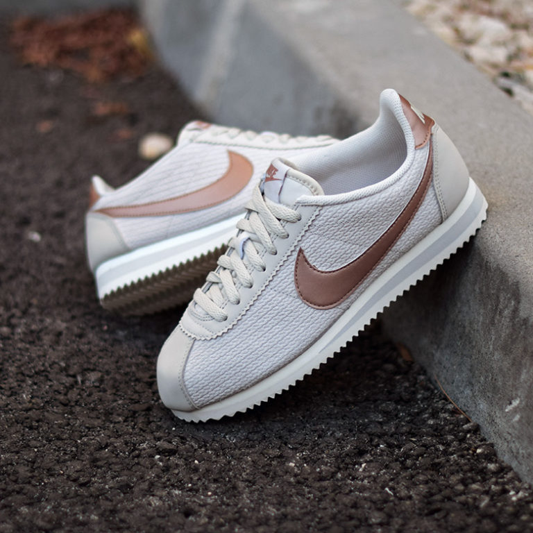 cortez nike beige