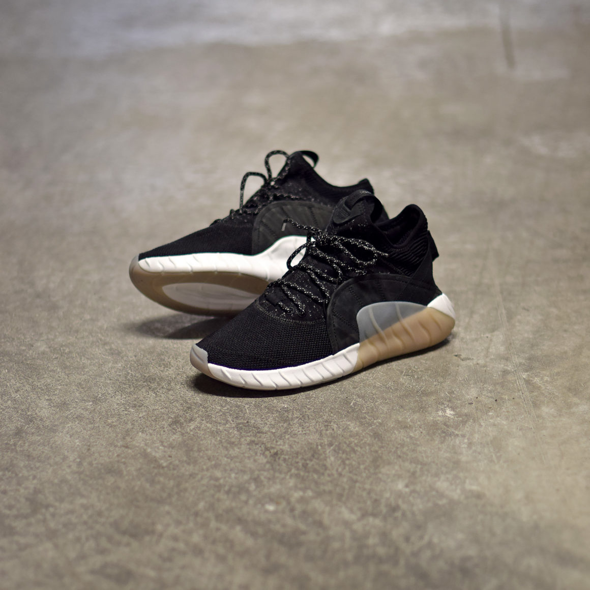 Adidas tubular clearance rise sneaker