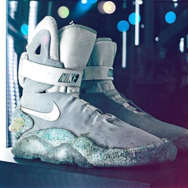 nike mag