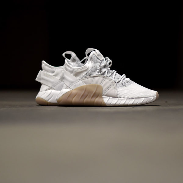 adidas tubular marbre