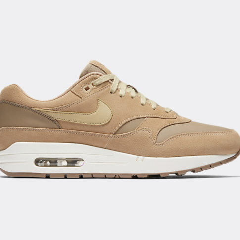 tan nike air max