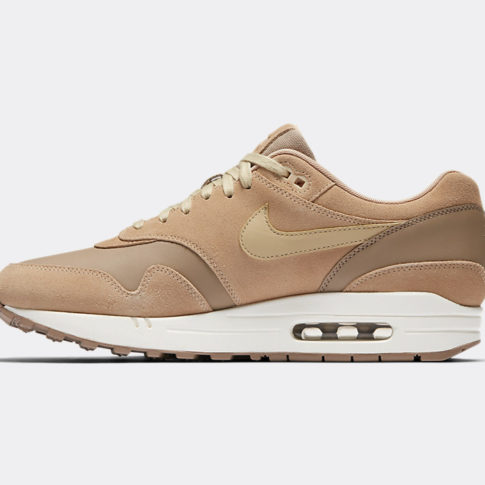 tan nike air max