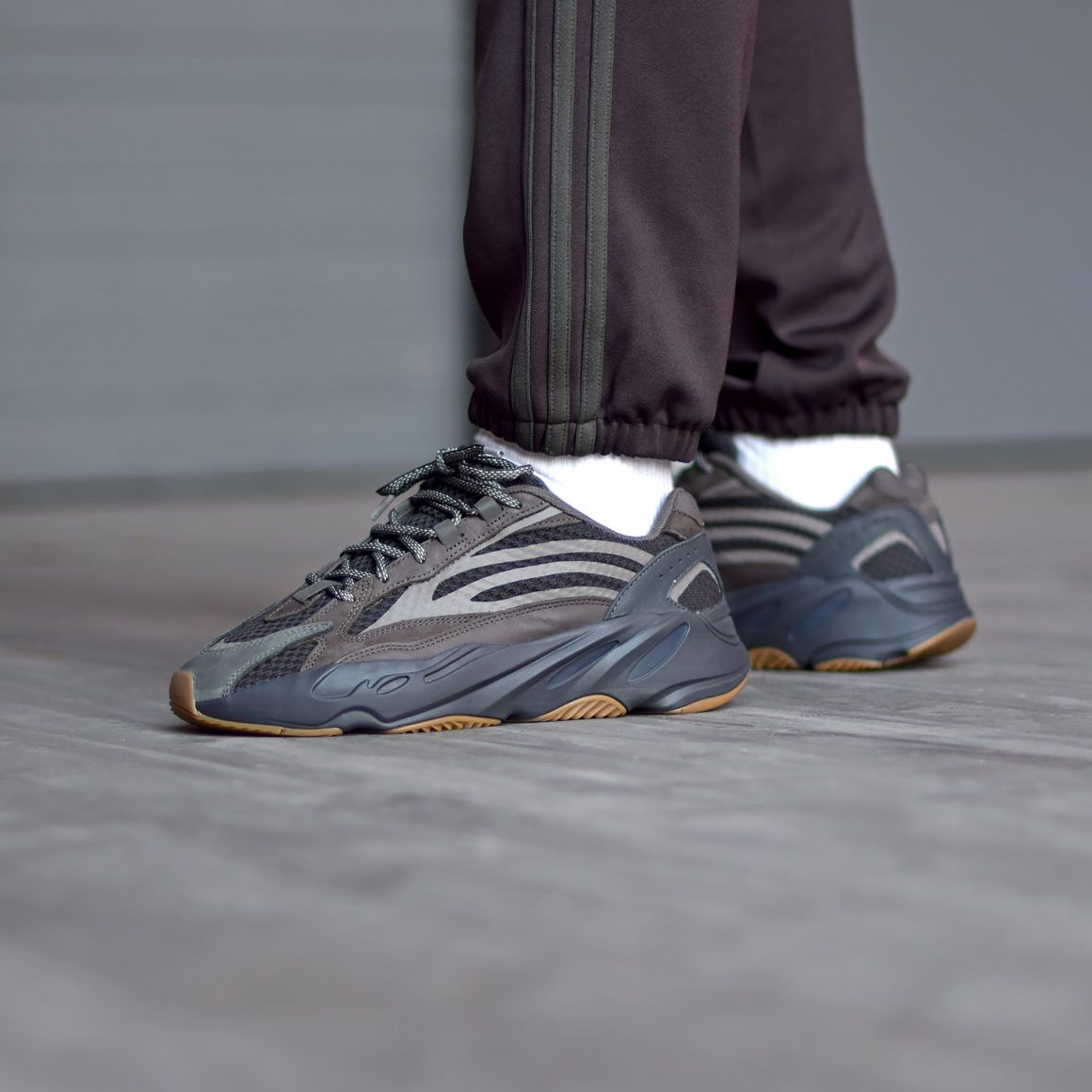 yeezy 700 v2 geode review