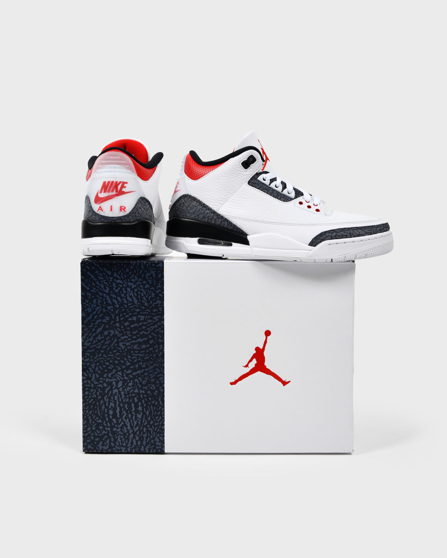 Air Jordan 3 Se Denim Fire Red Sneakers Fr